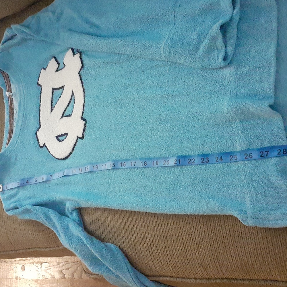Three square by royce apparel  sweater - Picture 4 of 9